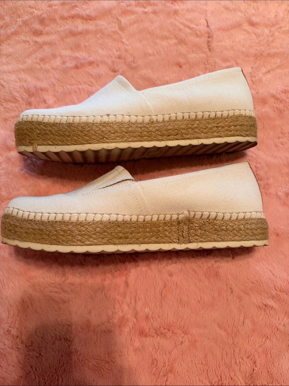 Dr. Scholl’s Off-White Canvas Espadrille Slip-Ons
